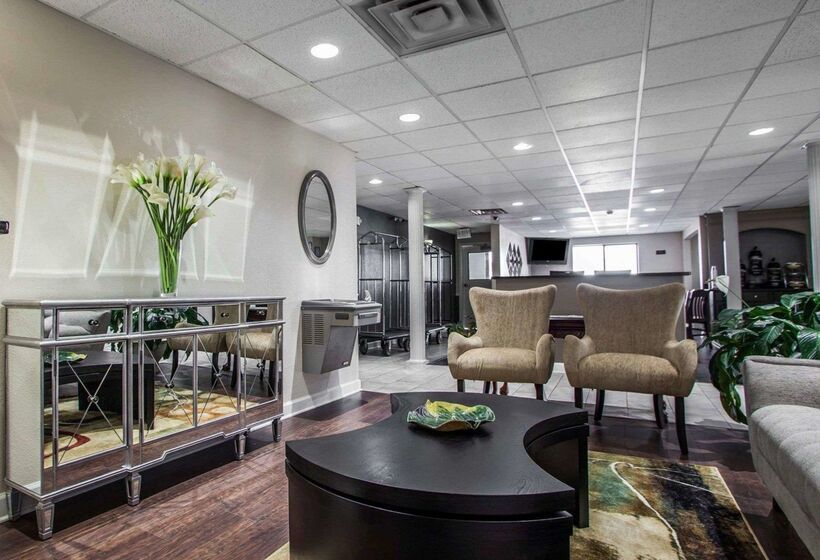 فندق Quality Inn