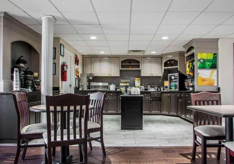 فندق Quality Inn