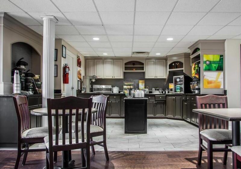 فندق Quality Inn