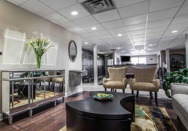 فندق Quality Inn