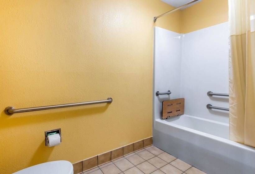 هتل Quality Inn & Suites Montgomery East Carmichael Rd