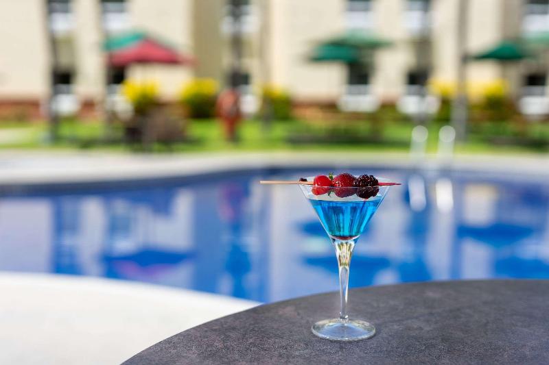 Quality Hotel Real Aeropuerto San Salvador