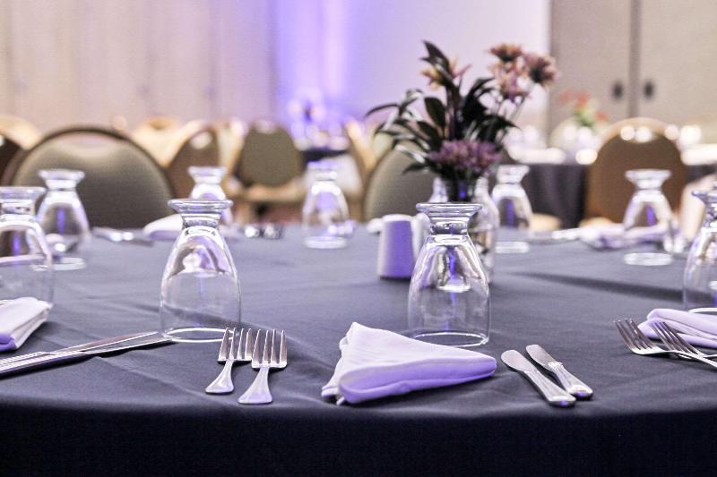 Quality Hotel Real Aeropuerto San Salvador