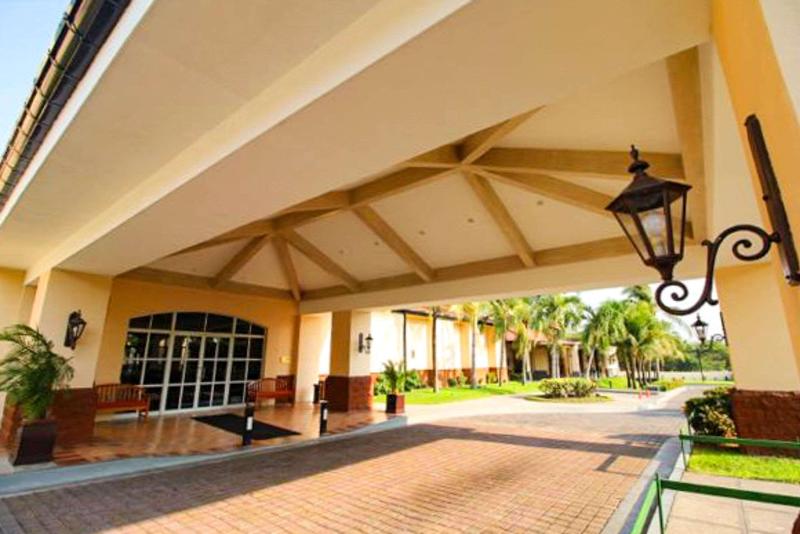 Quality Hotel Real Aeropuerto San Salvador