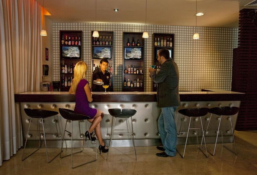 Radisson Hotel San Isidro