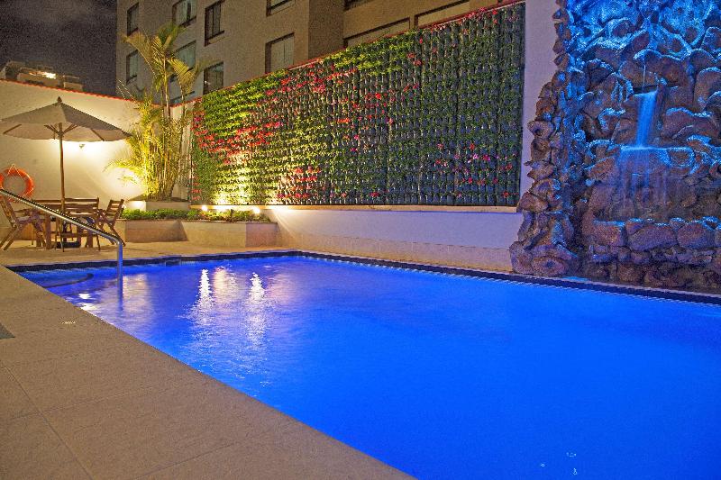 Radisson Hotel San Isidro