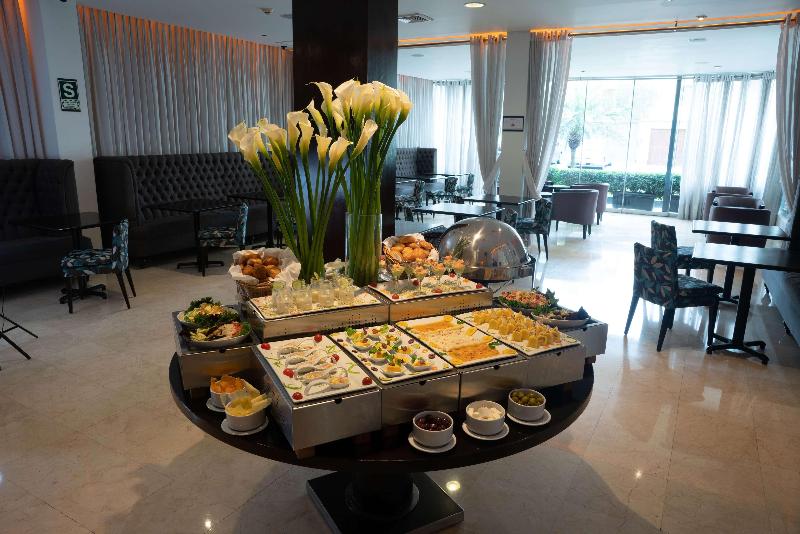 Radisson Hotel San Isidro