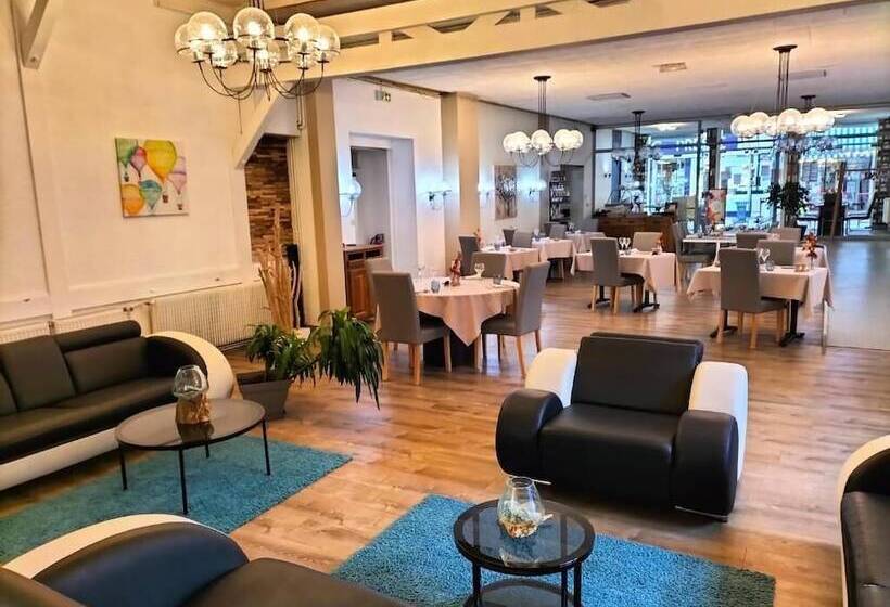 Отель Restaurant Herard