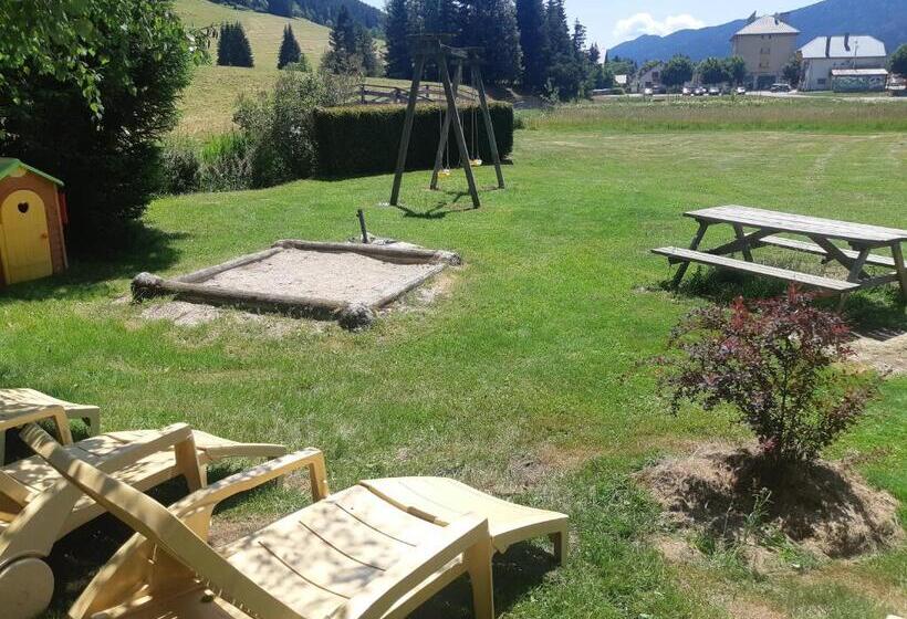 호텔 Restaurant La Buffe