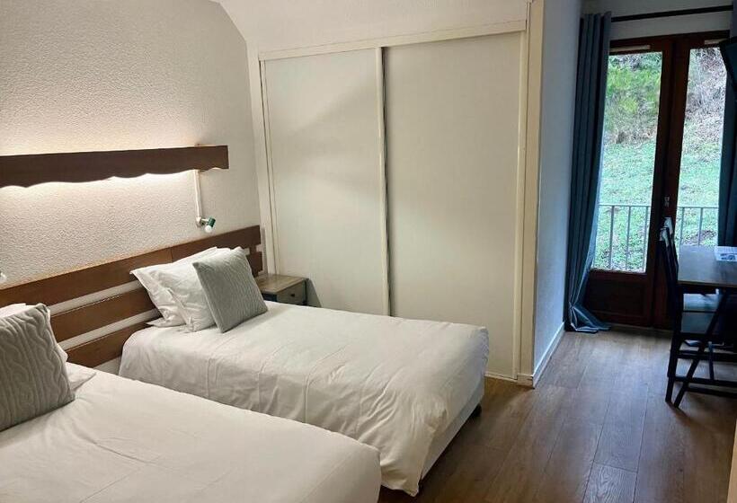 Отель Restaurant Le Clos