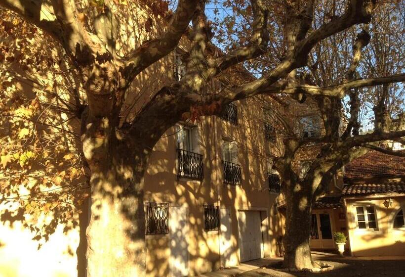 בית מלון כפרי Restaurant Le Commerce