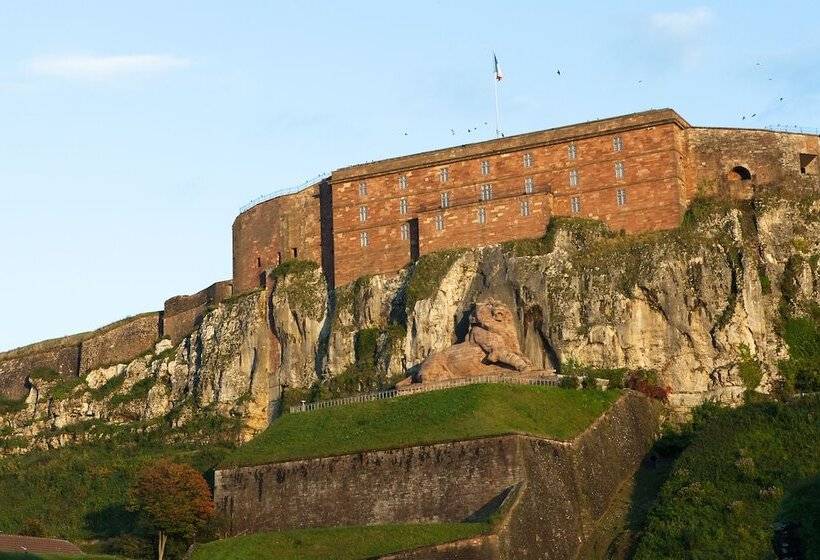 בית מלון כפרי Restaurant Les Capucins