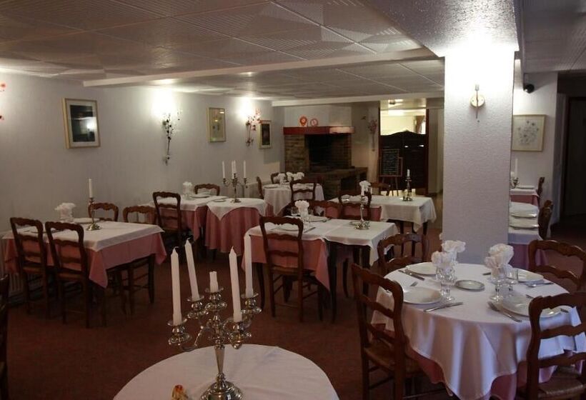 בית מלון כפרי Les Deux Sapins