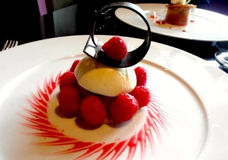 Logis Hotel Restaurant Saint Romain