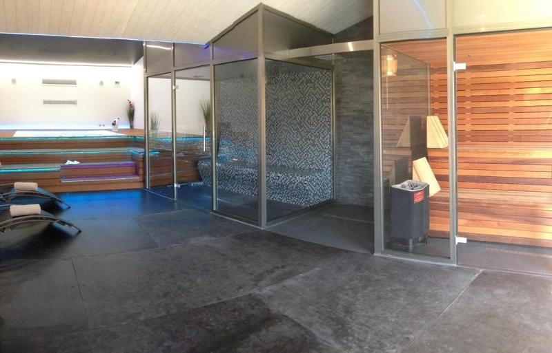 Отель Restaurant & Spa Plaisir