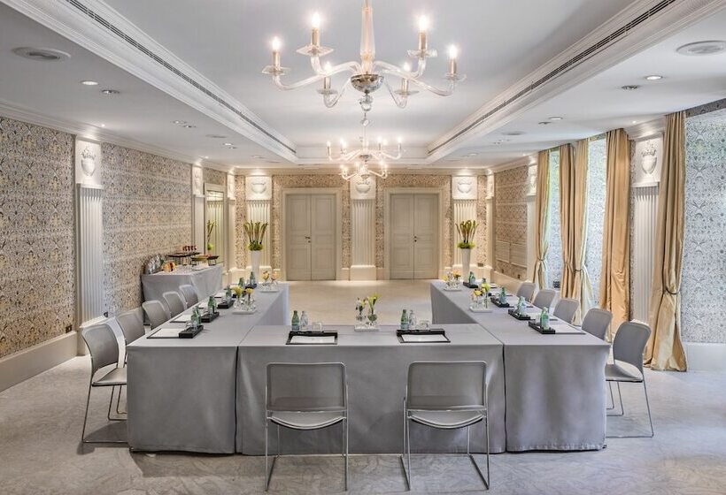 Rocco Forte Hotel De Russie