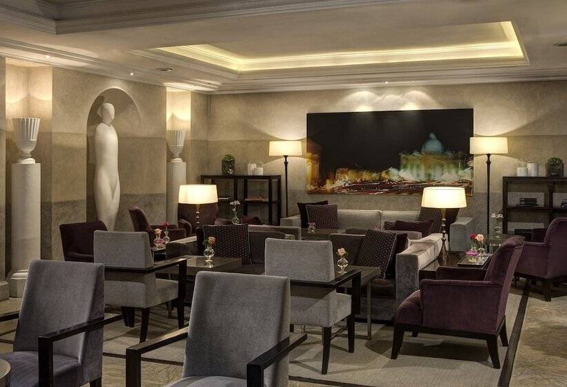 Rocco Forte Hotel De Russie