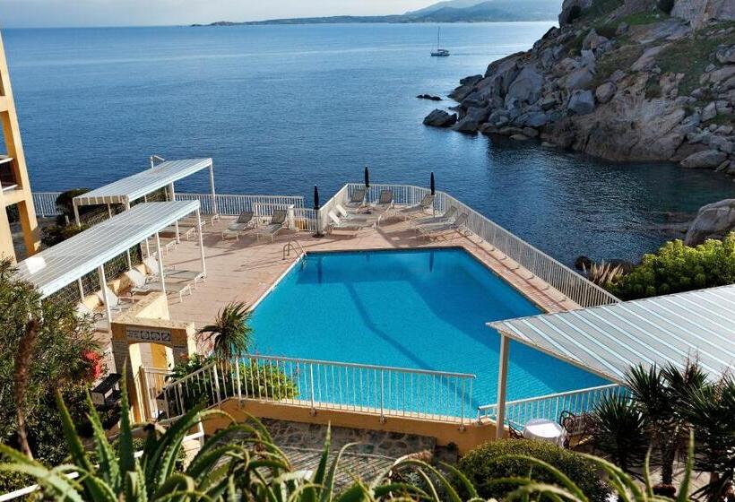 هتل Saint Christophe