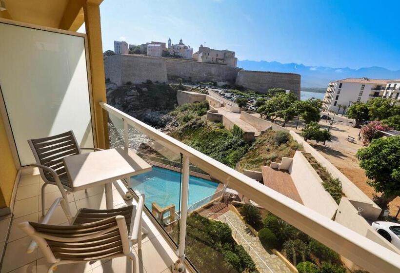 هتل Saint Christophe