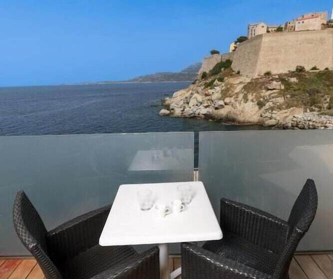 هتل Saint Christophe