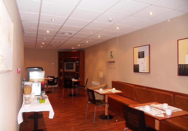 هتل Suite Camarena