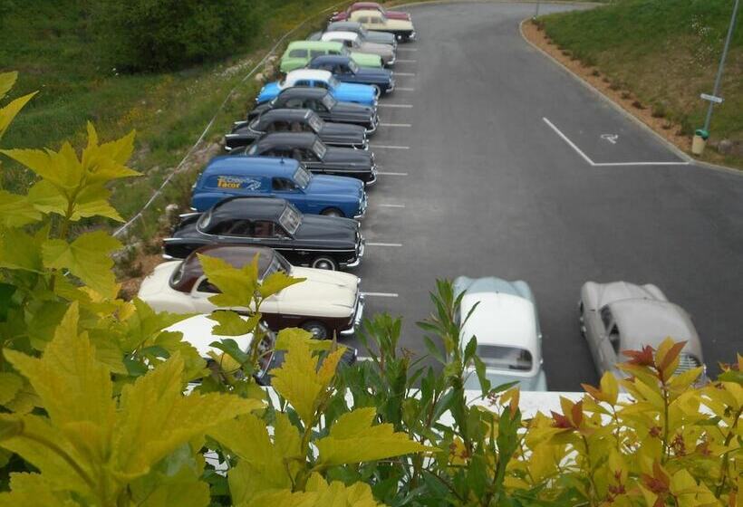 ホテル The Originals City, Hôtel De France, Bessinessurgartempe