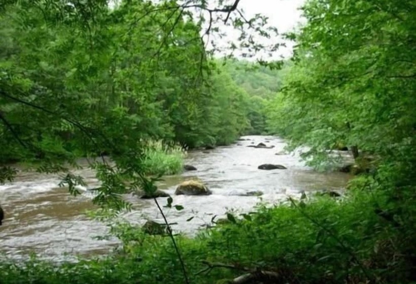 ホテル The Originals City, Hôtel De France, Bessinessurgartempe