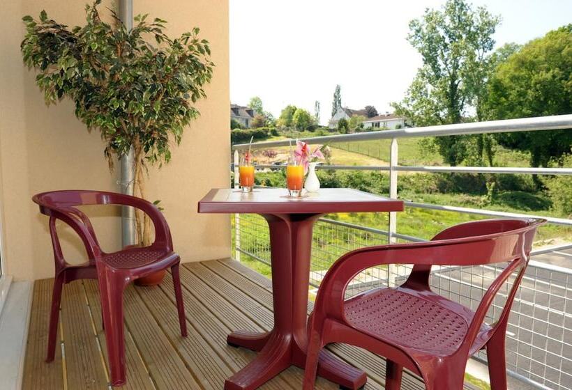 ホテル The Originals City, Hôtel De France, Bessinessurgartempe