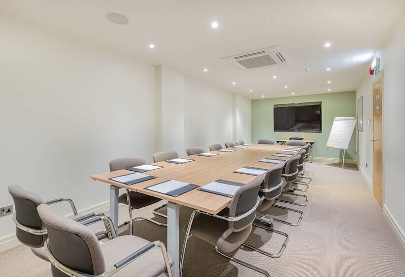 בית מלון כפרי The Riverside