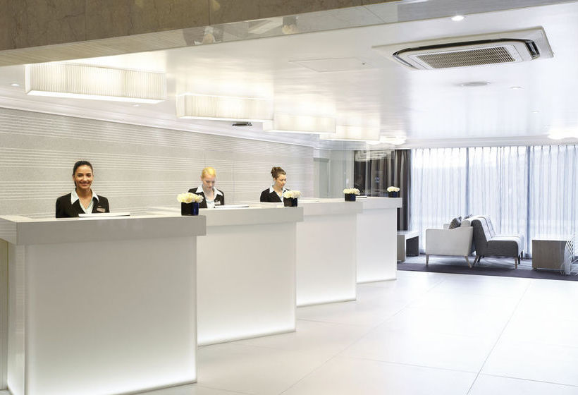 ホテル Thistle Euston