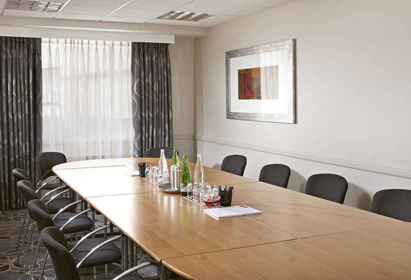 ホテル Thistle Euston