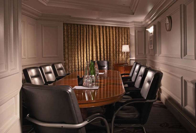 ホテル Thistle Euston