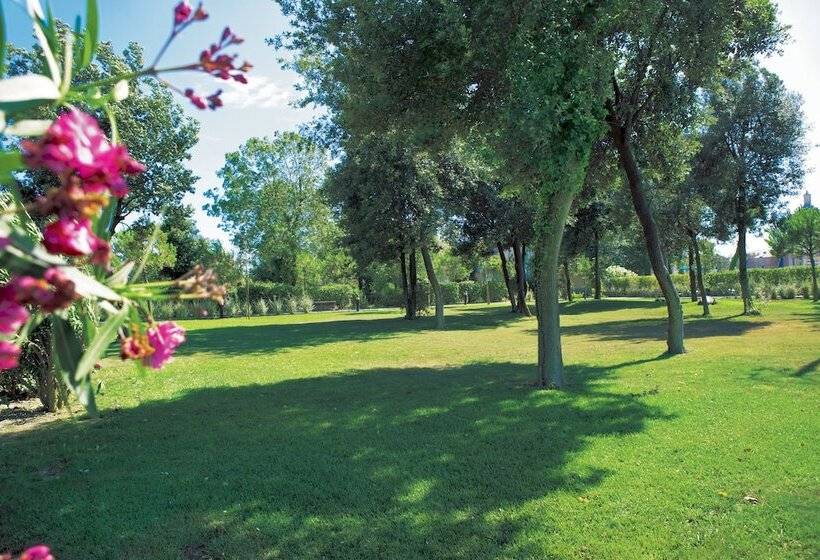 酒店 Th Tirrenia   Green Park Resort