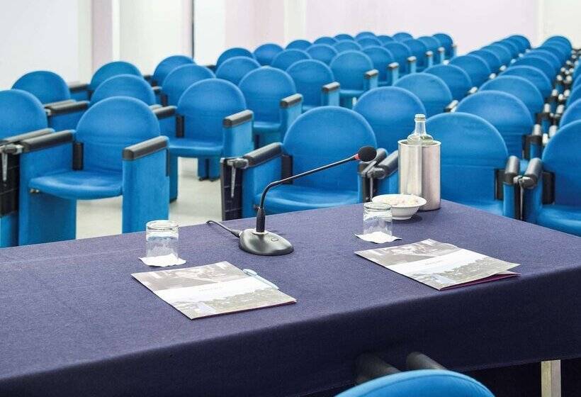 酒店 Th Tirrenia   Green Park Resort