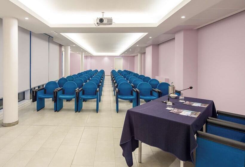 酒店 Th Tirrenia   Green Park Resort