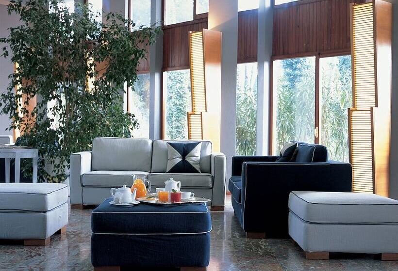 酒店 Th Tirrenia   Green Park Resort