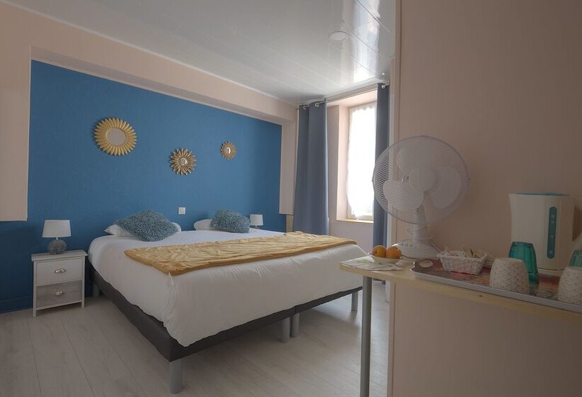 Отель Logis Hôtel Restaurant L Essille