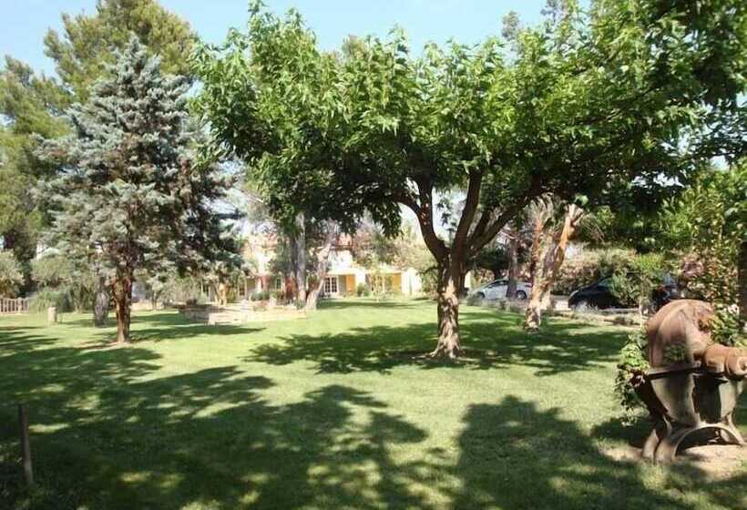 Отель Hôtel Des Granges