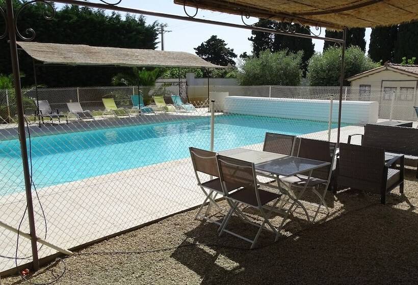 Отель Hôtel Des Granges