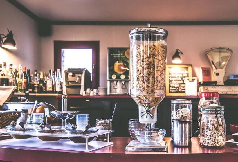 Logis Hotel Le Nuage