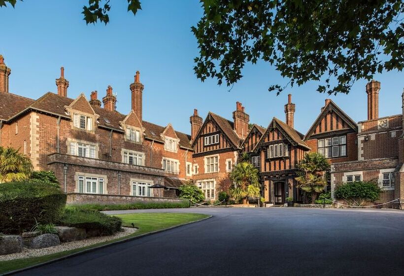 渡假胜地 Macdonald Elmers Court