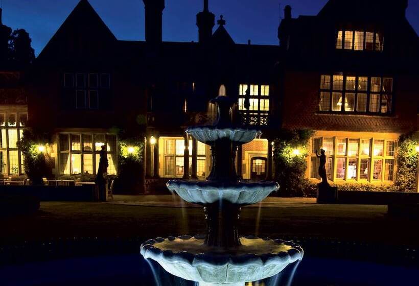 渡假胜地 Macdonald Elmers Court