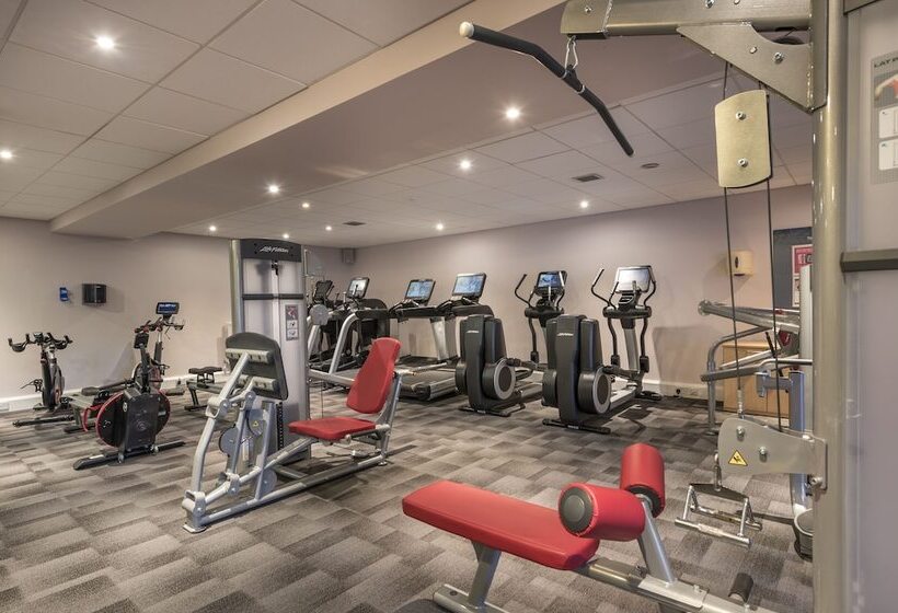 渡假胜地 Macdonald Elmers Court