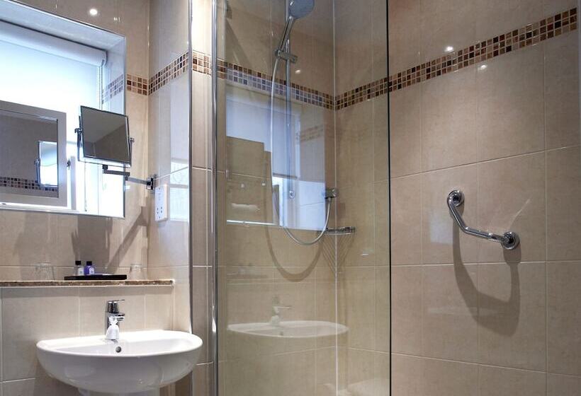 渡假胜地 Macdonald Elmers Court