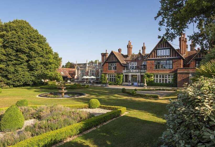 渡假胜地 Macdonald Elmers Court