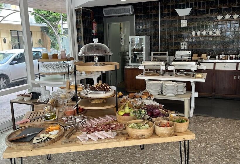 Poniente Playa Apart