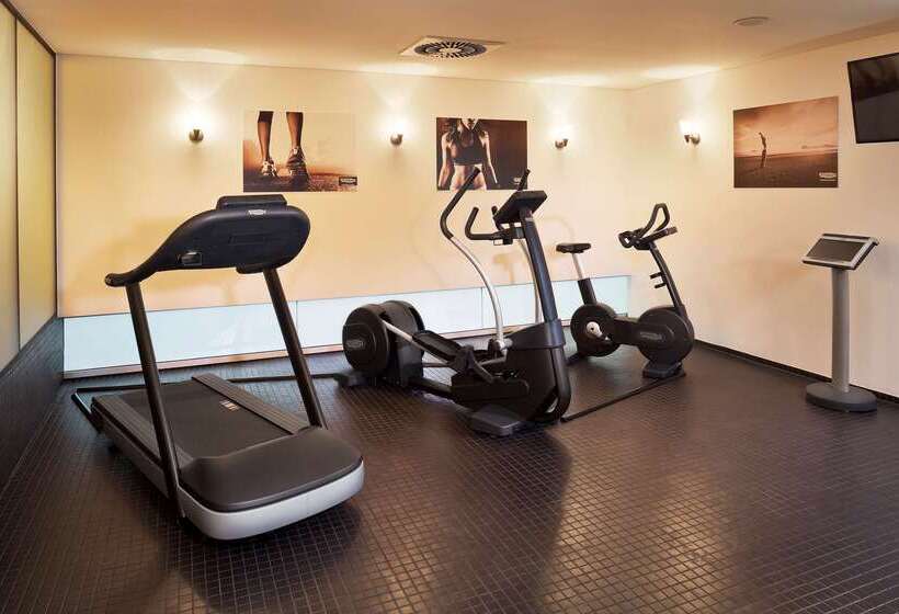 レジデンス Innside By Meliá Düsseldorf Seestern