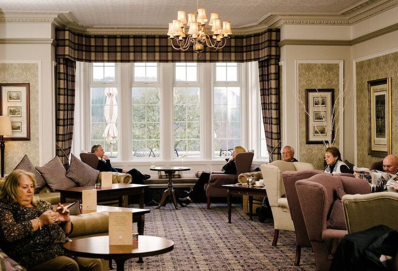 منتجع Macdonald Forest Hills