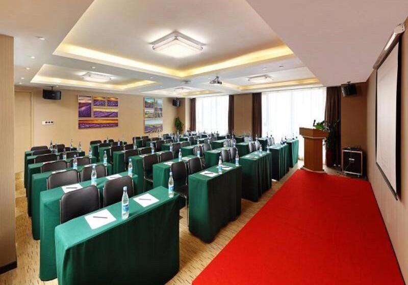 Lavande Hotel Changde Railway Station Branch