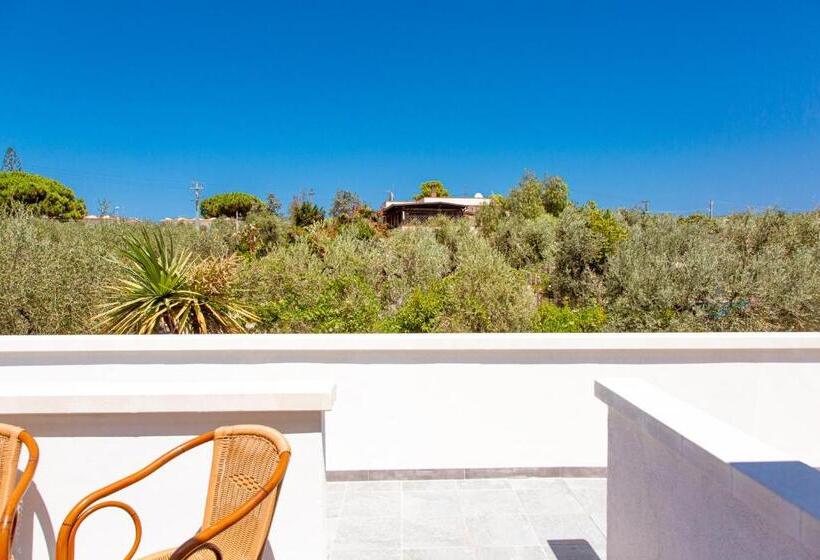 בית מלון כפרי Albergo Il Giardino